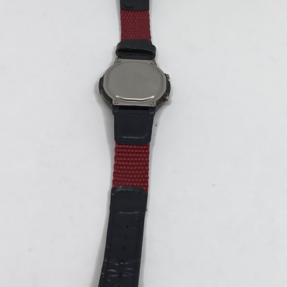 Casio Illuminator LW-22H Women's 34mm Burgundy Resin Digital Watch - Picture 7 of 11